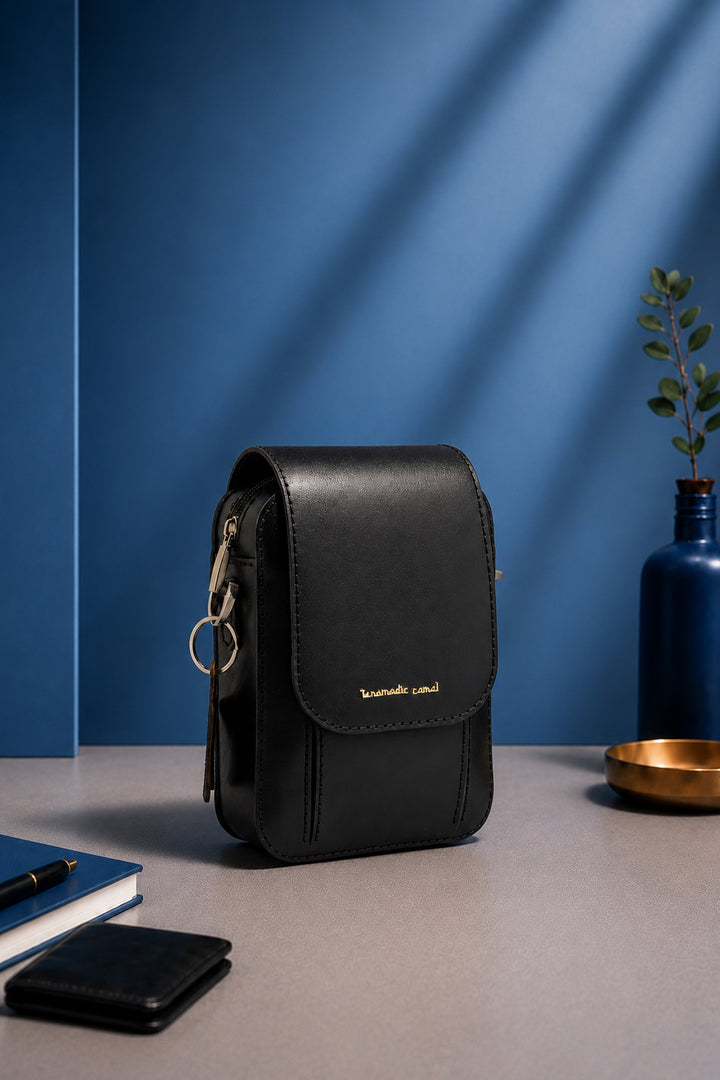 Jordon Men's Genuine Leather Side Messenger Bag - Black