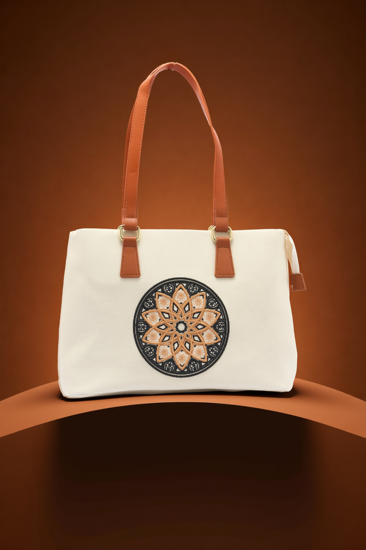 The Chandelier Everyday Tote – Ivory, Tan & Black