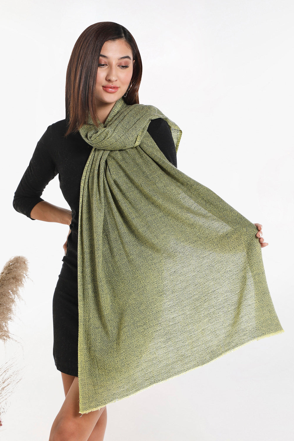 Camel Wool Luxury Scarf - Lime Yellow Diamond