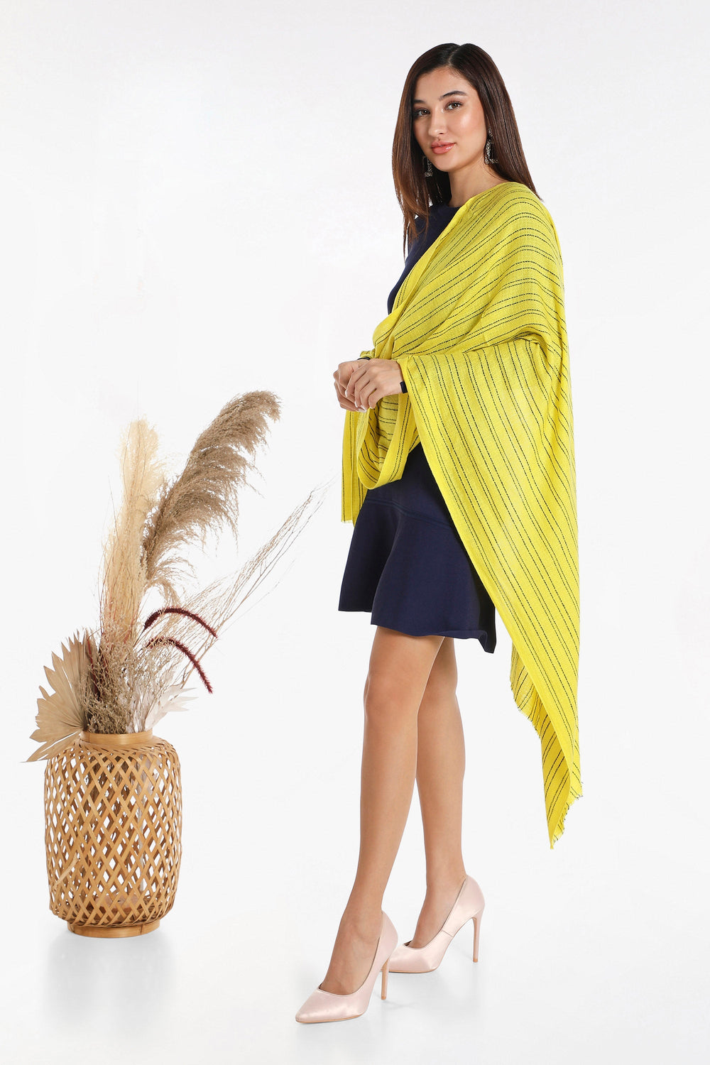 Camel Wool Luxury Scarf - Banana Verticle
