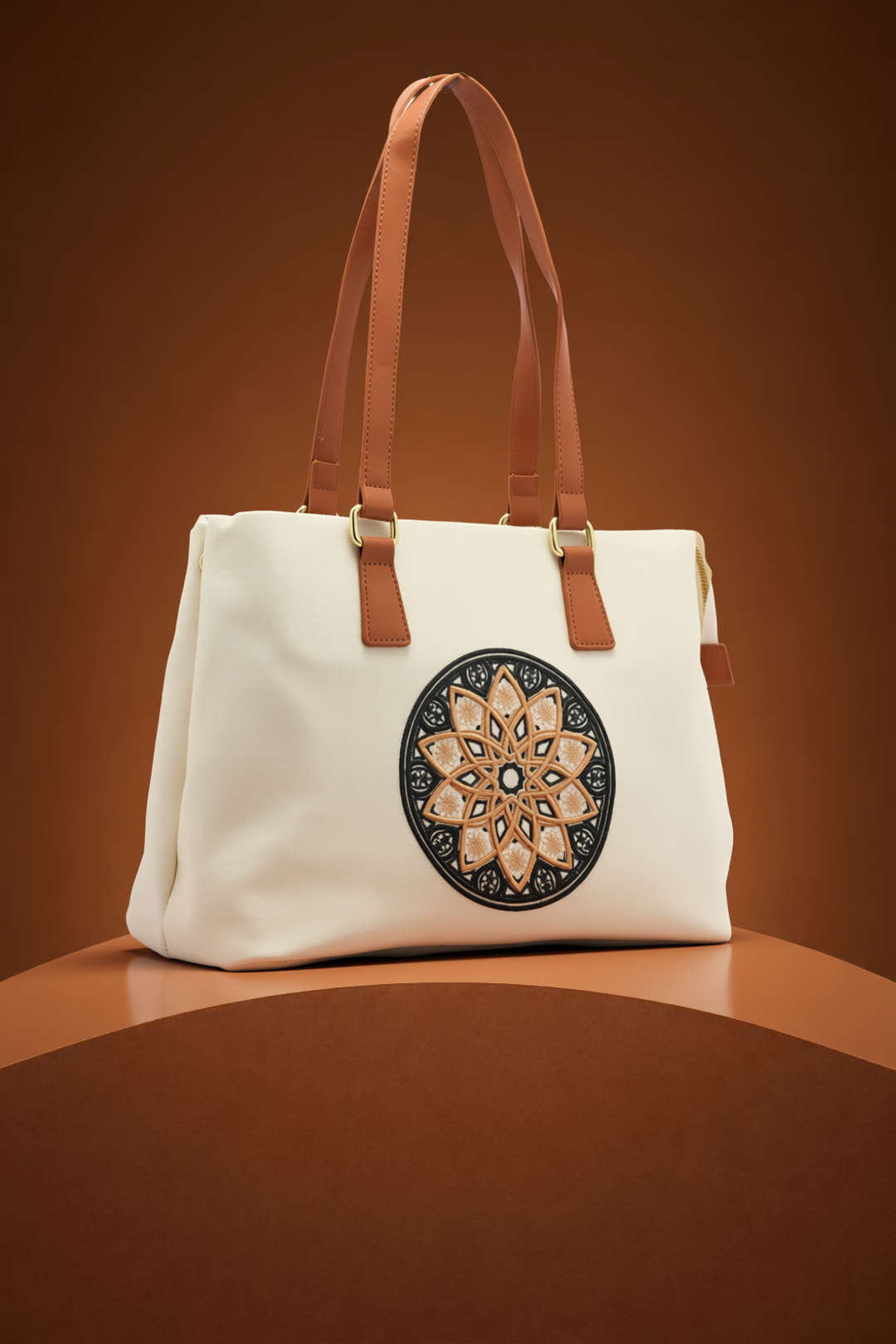 The Chandelier Everyday Tote – Ivory, Tan & Black